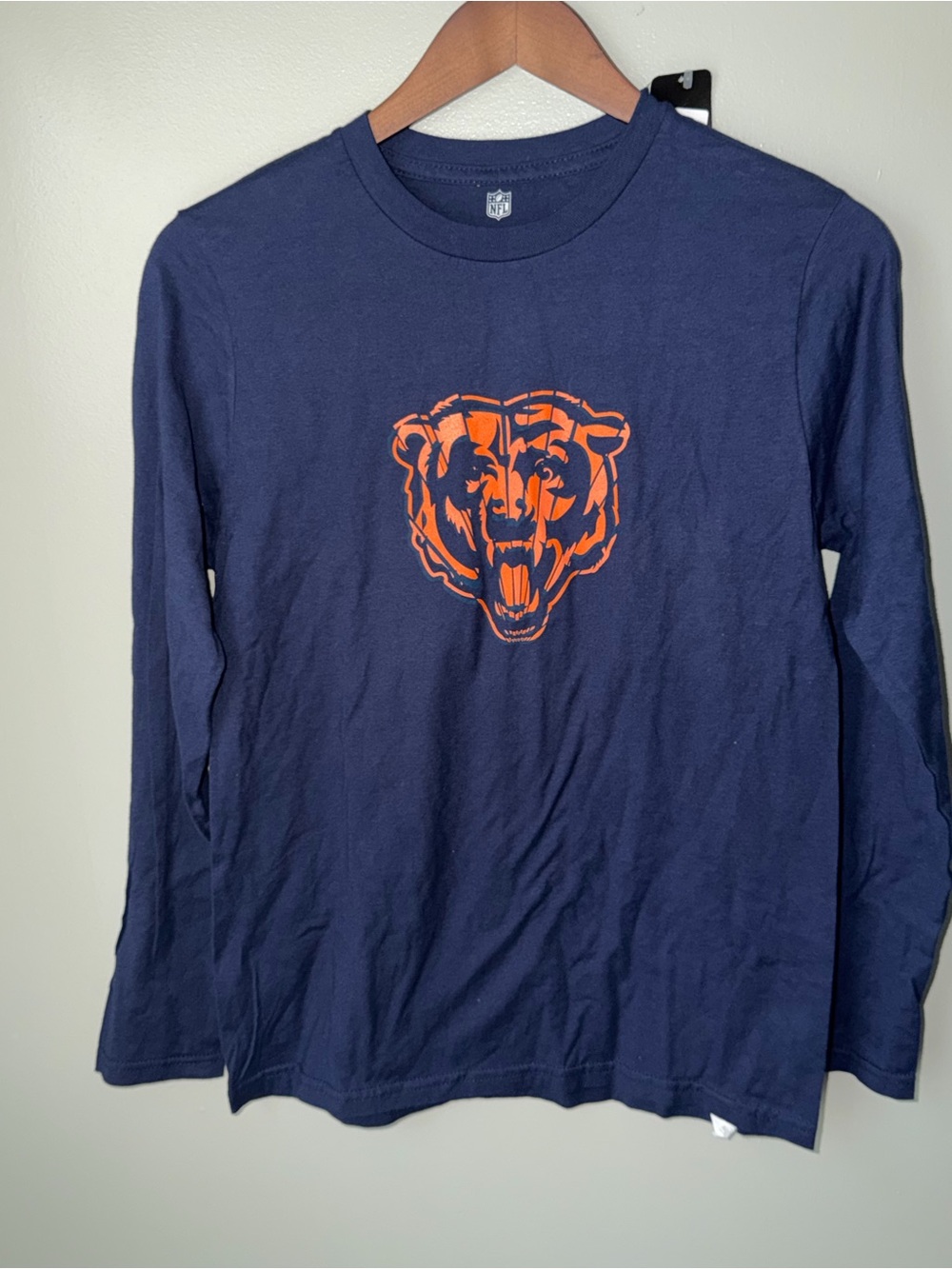 NFL Chicago Bears Women’s Navy Long-Sleeve Logo Tee